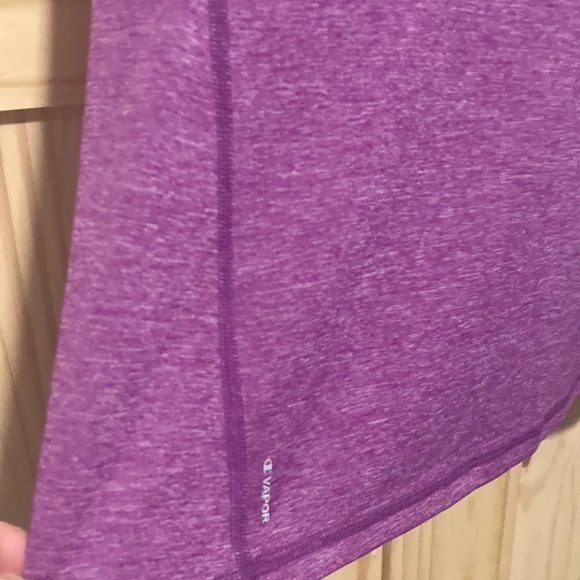 Champion T-Shirt - Picture 2 of 5